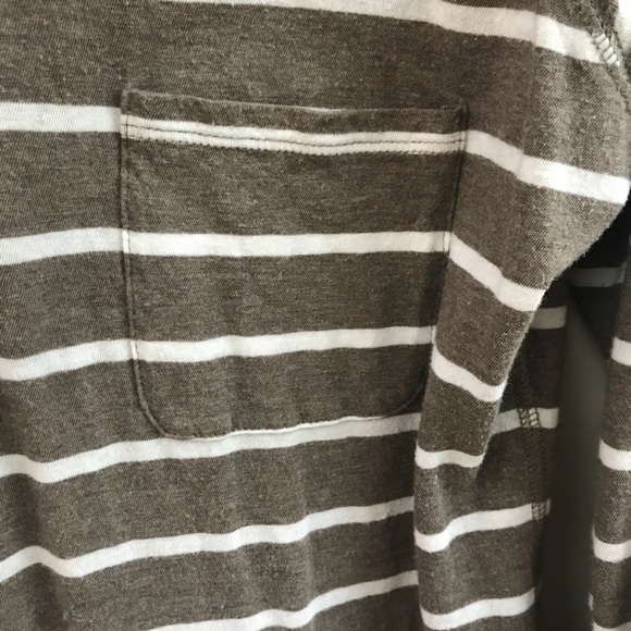 Express Heathered Brown & White Long Sleeve Tee - Picture 4 of 5